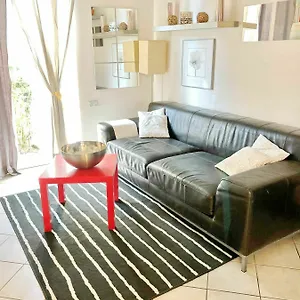 Appartement With Garden, Lucques